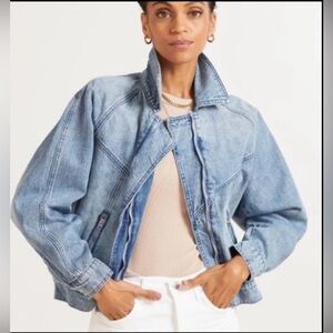 BLANKNYC Woman’s Wondering Why Denim Jacket Size small